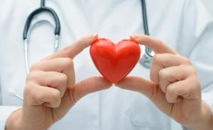 衛(wèi)計(jì)委回應(yīng)“向值班猝死醫(yī)生學(xué)習(xí)”：醫(yī)務(wù)人員要學(xué)會(huì)保護(hù)自己