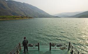 上万吨工业垃圾肆意倾倒长江，谁让长江屡屡“受伤”？