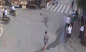 叔叔忘拔钥匙,4岁侄女开车撞老人致死