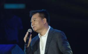 爱K歌的老总：张近东苏宁晚会再献唱