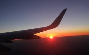 海南飛往全國多地機票價格破萬：機票漲價是違法還是規(guī)律？