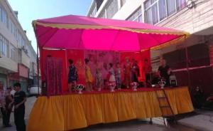 湖北村民为女庆生舞台遭拆厨师被罚，纪委称整治“人情风 ”