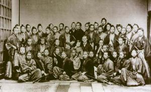 國(guó)際思想周報(bào)｜匈牙利向右轉(zhuǎn)；日本重議“薩長(zhǎng)史觀”