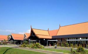 中國游客在柬遇航班延誤，中使館提醒：乘廉航應(yīng)提前了解合同