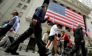 分析人士：夏洛茨維爾騷亂是極右翼勢力在美國回潮的劇烈表現(xiàn)