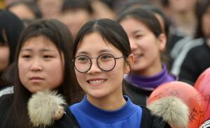 政协委员开减负药方：发达地区职业教育到高考后分流