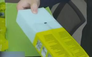 推銷員吃下“清潔海綿”，大媽花萬元買