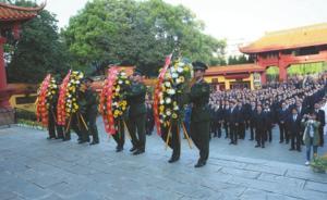 央視主持人朱軍受聘黃繼光紀念館義務(wù)宣傳員