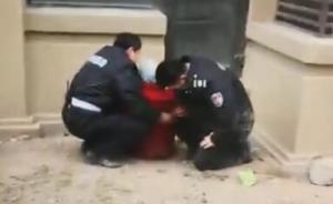 沈陽七旬老人神志不清從四樓墜下，兩保安徒手接住獲頒市長獎