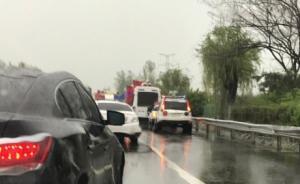 連霍高速致8死事故客車司機(jī)被刑拘，事發(fā)時(shí)乘客均未系安全帶
