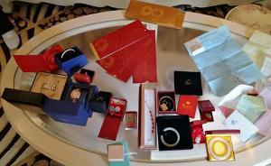 成都夫婦欠債千余萬仍住豪華別墅，法院搜出20件貴重珠寶