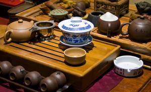廣東揭陽再次通報(bào)“功夫茶具”：12個(gè)單位和個(gè)人上班時(shí)擺放