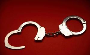 男子被認(rèn)定終止追究刑責(zé)獲國家賠償，起訴要求恢復(fù)名譽(yù)又被拘