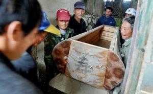 江西上饒一鎮(zhèn)收繳銷毀棺木836副，鎮(zhèn)紀委加強殯改執(zhí)紀問責