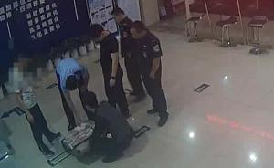 女生嫌200萬分手費(fèi)少，扔掉整箱現(xiàn)金