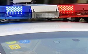 南寧一小區(qū)保安持鋼管與業(yè)主打架，一人受傷