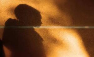 媒體評“幼女被性侵警方未立案”：法制辦主任怎能如此失言