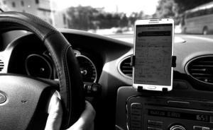 交通部：网约车纳入出租车考核体系，驾驶员评分低要接受培训