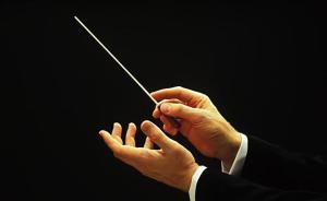 人民日報：把好方向盤用好指揮棒，讓干部想為會為敢為