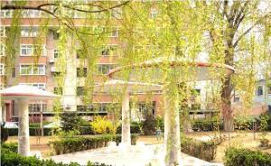 根據(jù)中央軍委命令，去年底全軍干休所統(tǒng)一劃歸省軍區(qū)領(lǐng)導(dǎo)管理