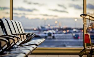 公安部：一美国公民在华刑满释放后被依法遣返