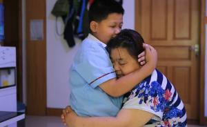 父母放棄腦癱兒，外婆9年花兩百萬治愈