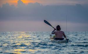 重慶彭水小伙上演“魯濱遜漂流記”，299天漂遍中國(guó)海岸線