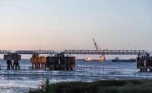 上海吴淞口沉船事故已发现五具遇难者遗体，搜救正持续进行