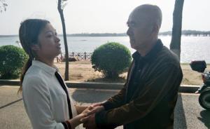 暖聞｜母子墜湖沈陽六旬老人跳水救人，被救女子醒后跪謝恩人