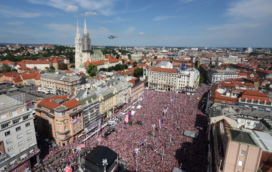 04-XxjpieC000224_20180717_TPPFN1A001