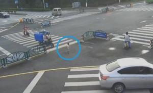 爸爸带娃系列：刷朋友圈才发现孩子丢了