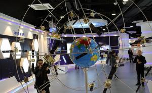 人民日報評論員：堅持創(chuàng)新引領(lǐng)，把握發(fā)展機遇