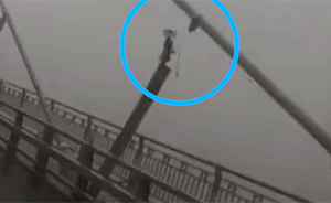 蘇通大橋拉索被臺(tái)風(fēng)刮斷？系阻尼器損壞