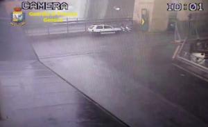 意大利大橋坍塌視頻：車輛行人瞬間被埋