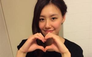 打破塵封十年紀(jì)錄，泳壇女神棒棒噠