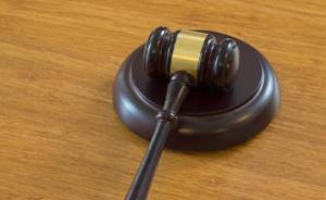 法治課｜女子無(wú)證駕車(chē)被撞身亡，保險(xiǎn)公司拒賠為何被判敗訴？